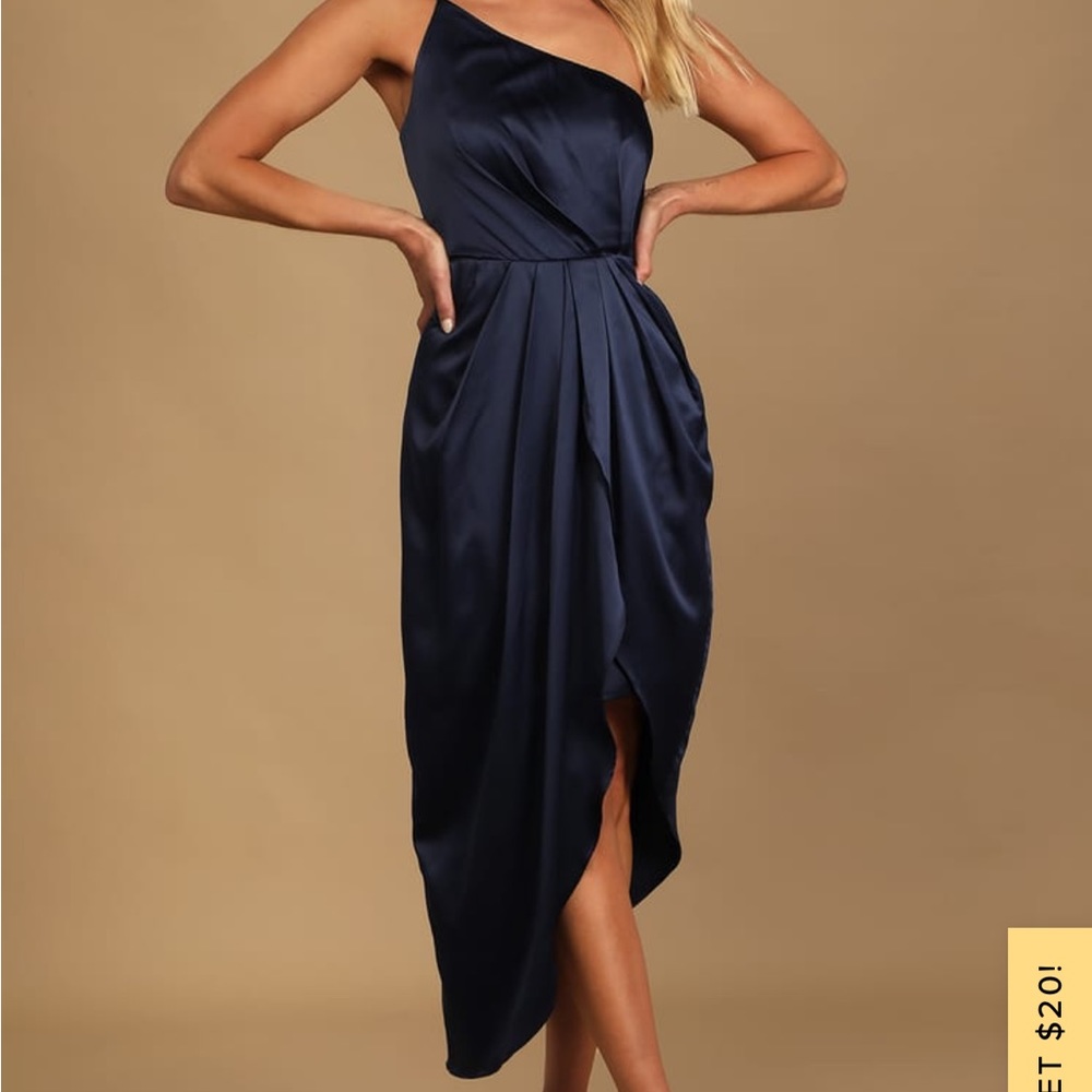 Lulu’s Law of Attraction Midi Dress